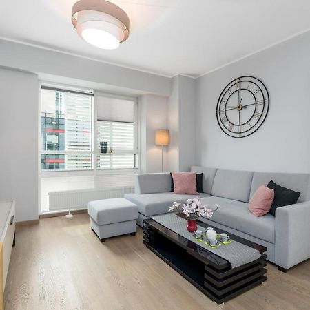 Apartments Poznan Towarowa By Noclegi Renters Εξωτερικό φωτογραφία