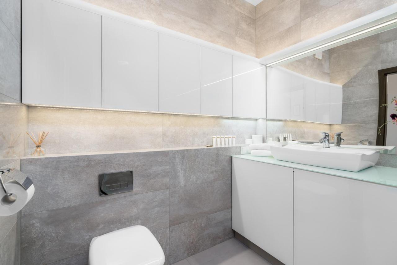Apartments Poznan Towarowa By Noclegi Renters Εξωτερικό φωτογραφία