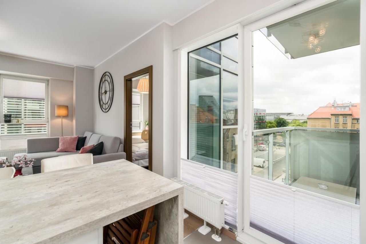 Apartments Poznan Towarowa By Noclegi Renters Εξωτερικό φωτογραφία